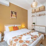 Sophisticated Gem With Private Parking