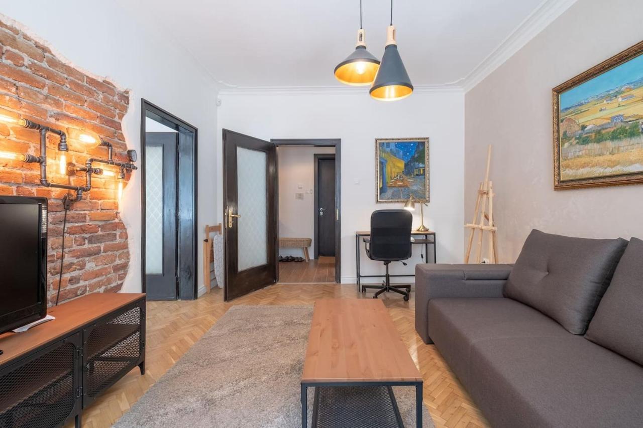 Sophisticated Gem With Private Parking Sofia