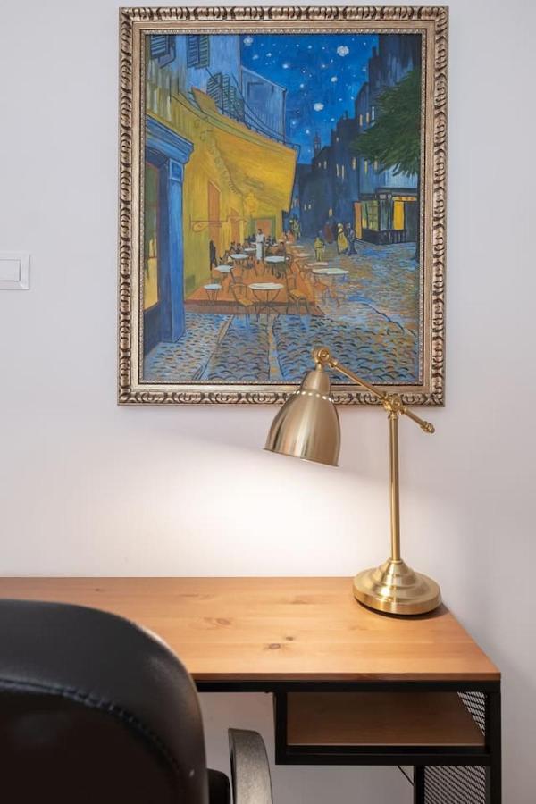 Appartamento Sophisticated Gem With Private Parking