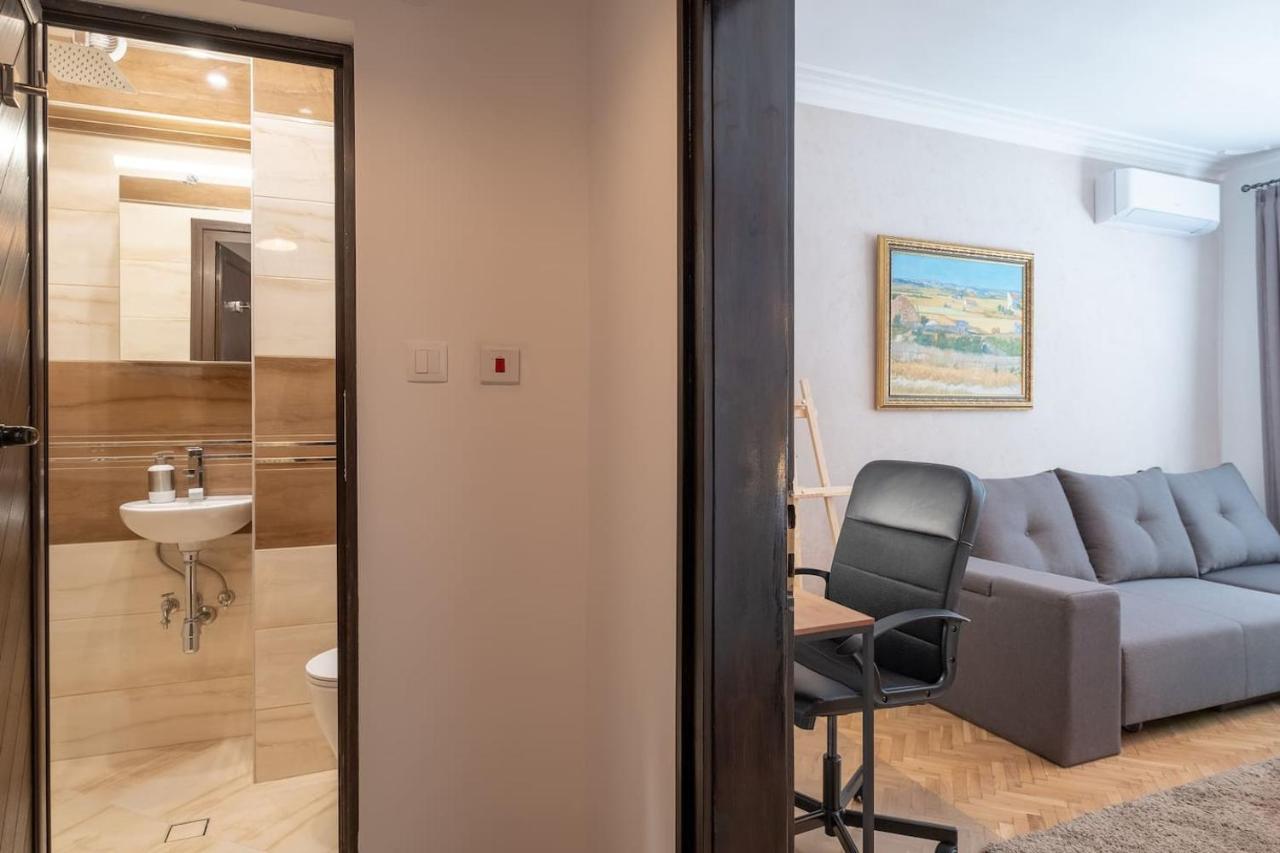 Sophisticated Gem With Private Parking Sofia