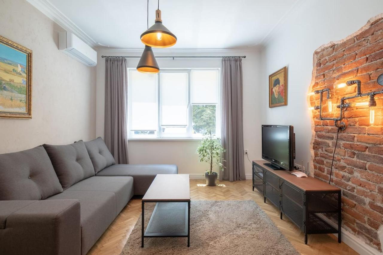 Appartamento Sophisticated Gem With Private Parking Sofia
